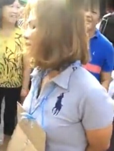 Ůʾ 1047΢Ѷѧ鲻ƽŮʾڡ˾׷ץС͵Ƽݺ̬